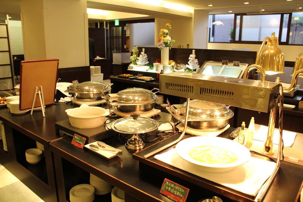Hotel Sunroute New Sapporo Exteriör bild