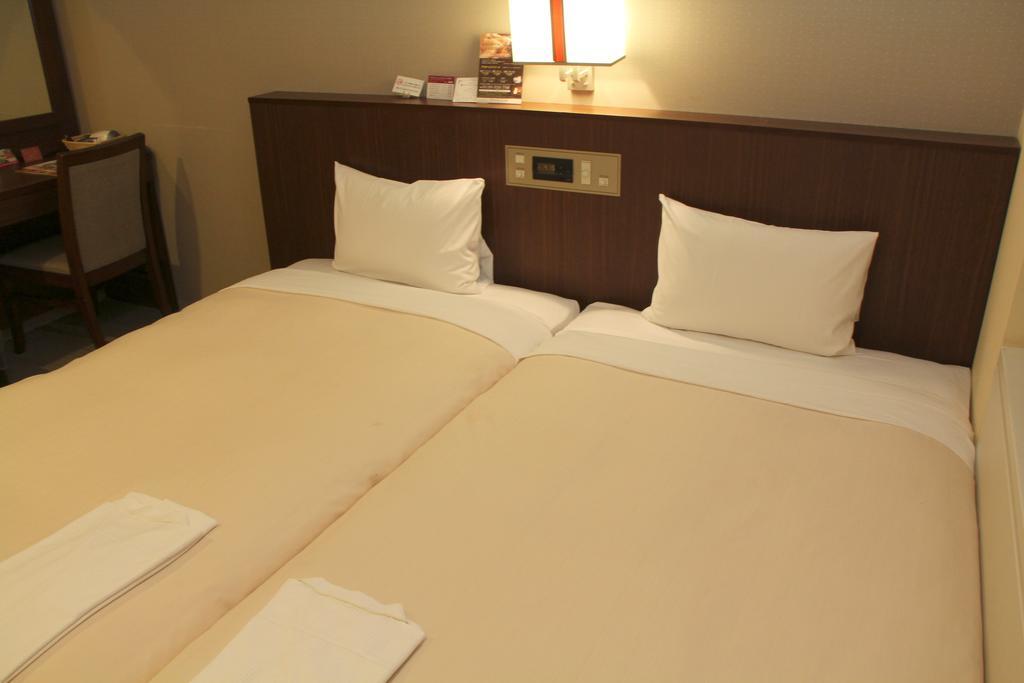 Hotel Sunroute New Sapporo Exteriör bild